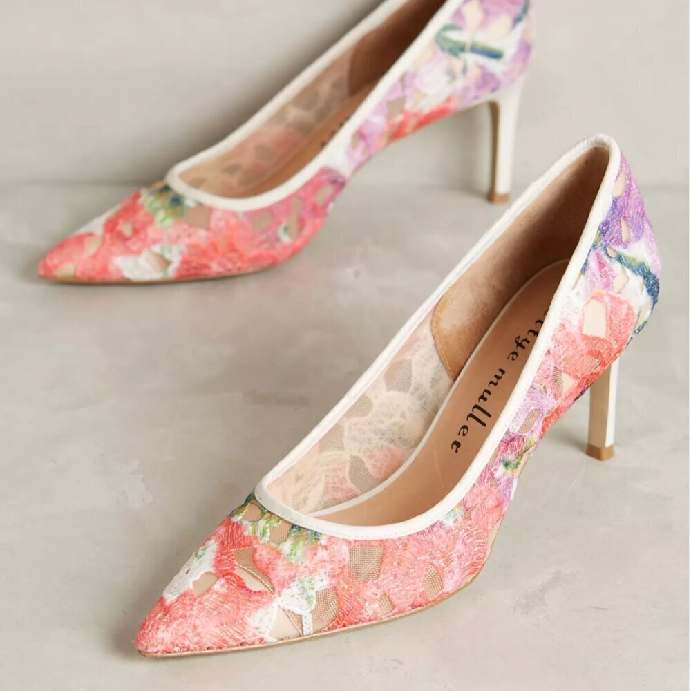 Bettye Muller Astor Pointed Toe Pumps Size 9 | Multicolor Heels